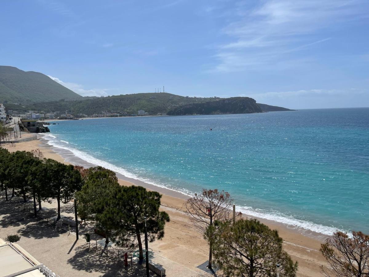 Hotel Veizi Himare Esterno foto