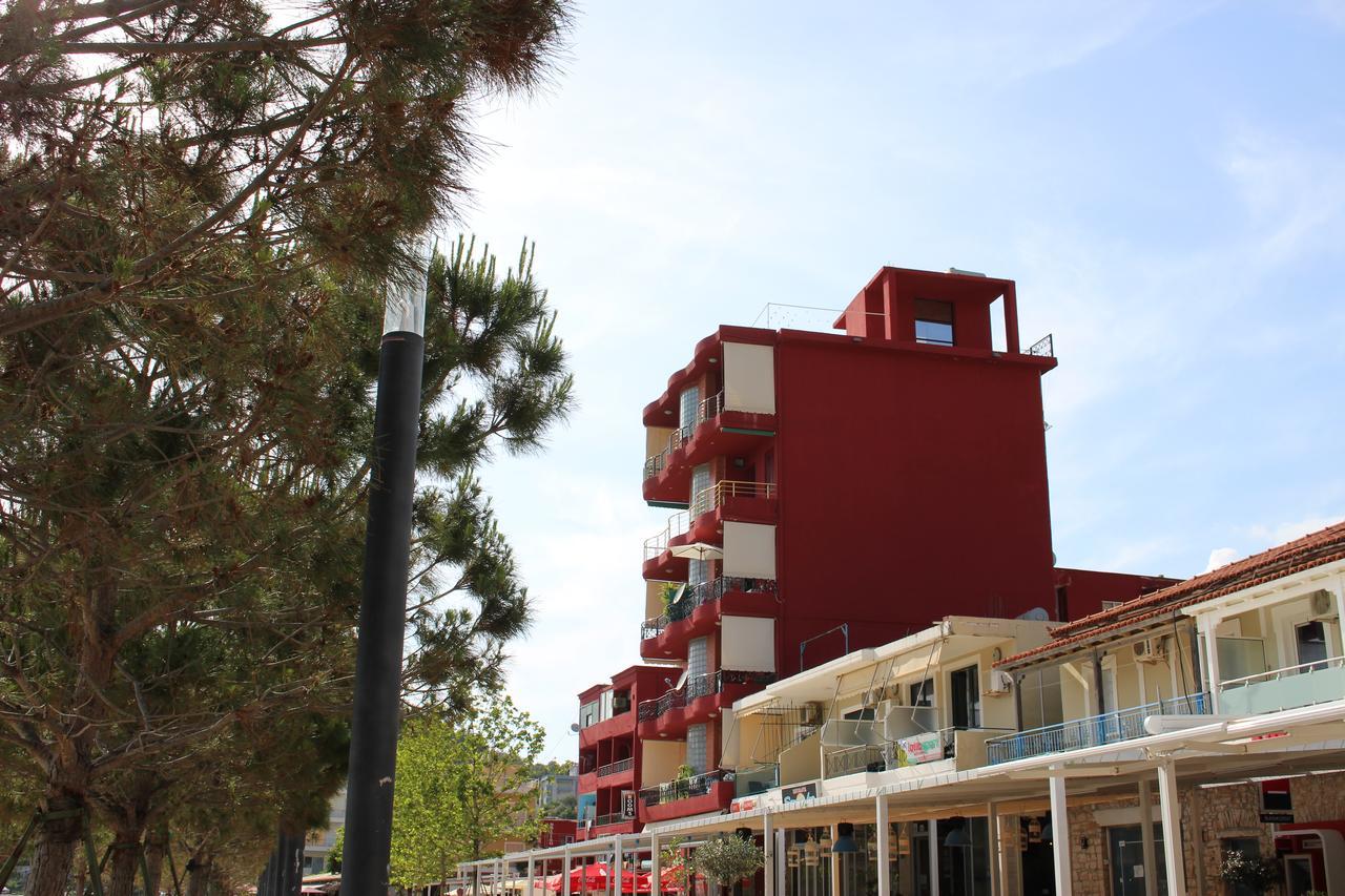 Hotel Veizi Himare Esterno foto